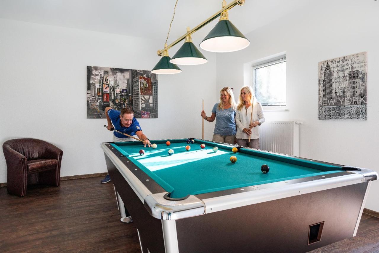 Appartement "Mondstein" Mit Penthouseflair - Oase Am Haff Garz  Exterior photo